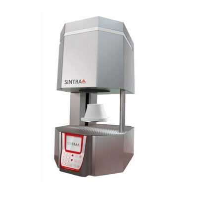 Proceso de molienda en equipo dental de alta precisión para garantizar resultados efectivos en tratamientos odontológicos. Equipos confiables y de última tecnología.